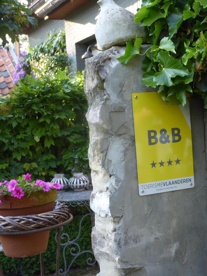 ハッセルト De Epicurist Bed & Breakfast エクステリア 写真